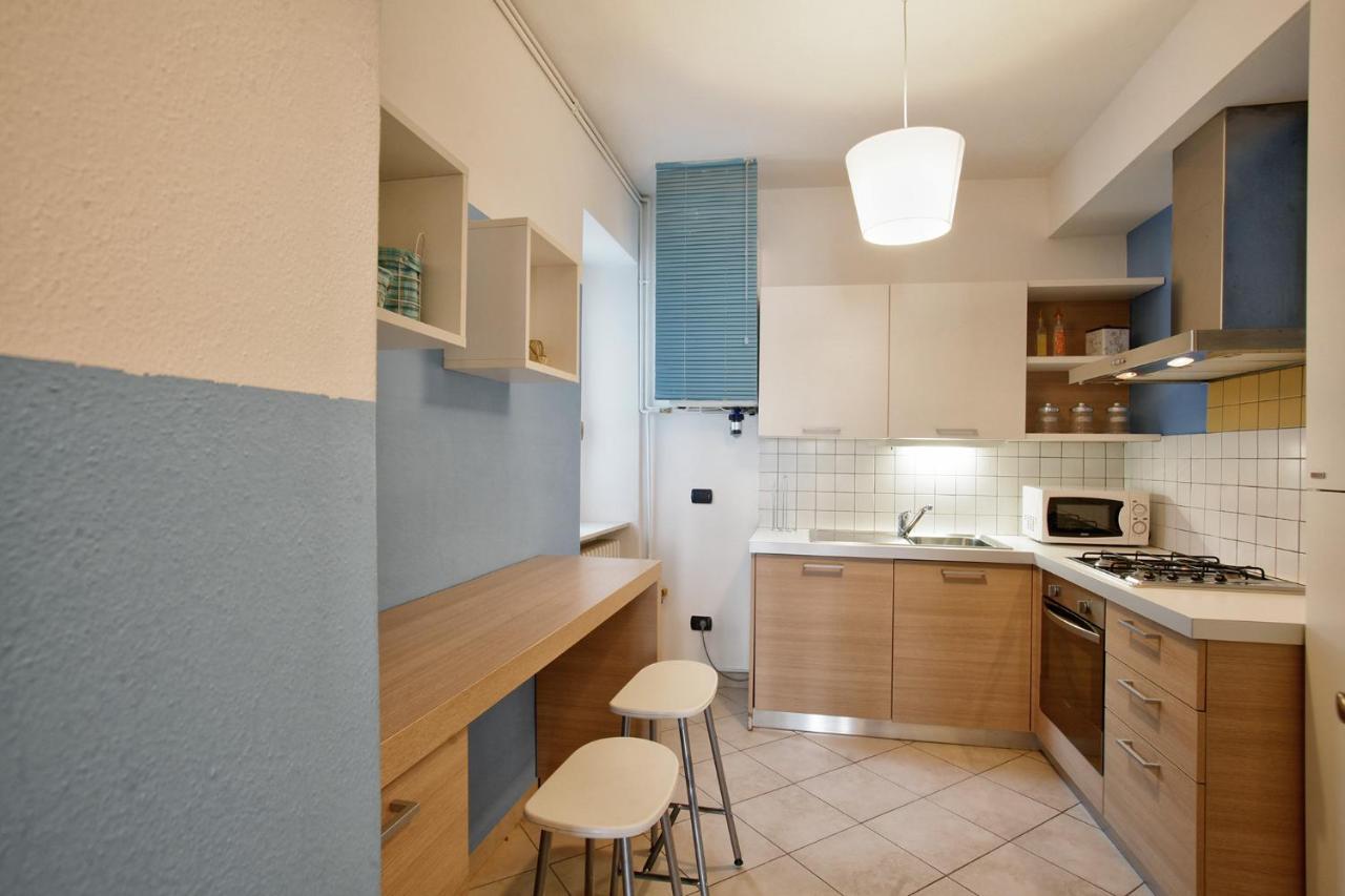 Cozy Lake Como Apartments วัลมาเดรรา ภายนอก รูปภาพ