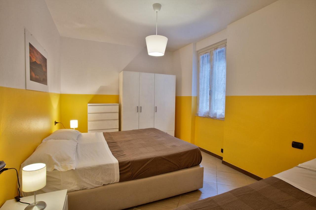 Cozy Lake Como Apartments วัลมาเดรรา ภายนอก รูปภาพ