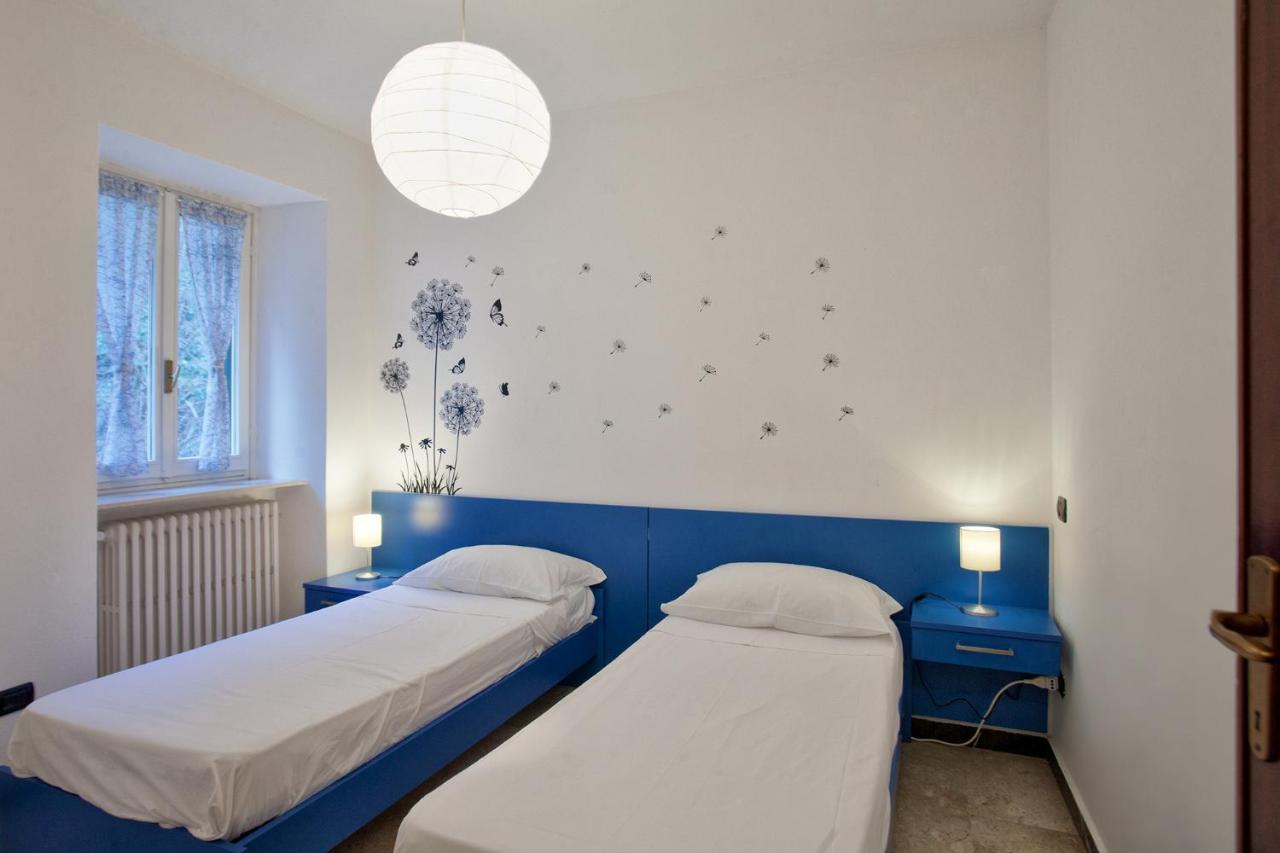 Cozy Lake Como Apartments วัลมาเดรรา ภายนอก รูปภาพ