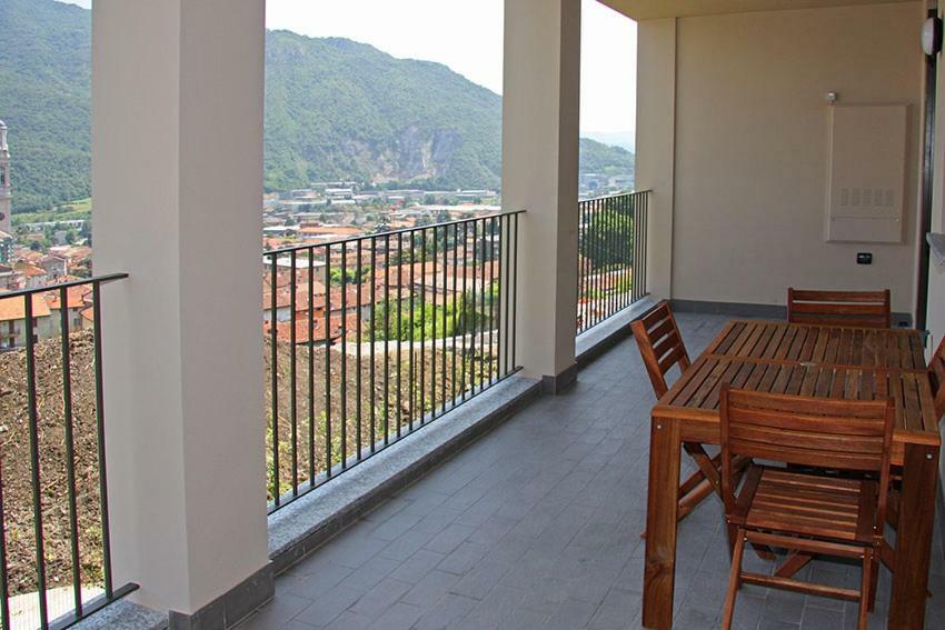 Cozy Lake Como Apartments วัลมาเดรรา ภายนอก รูปภาพ
